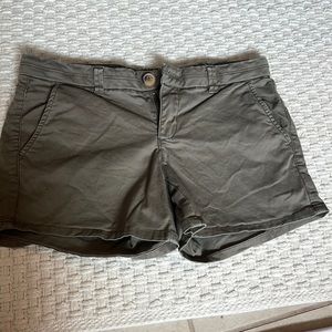 Size 2. Army green shorts.